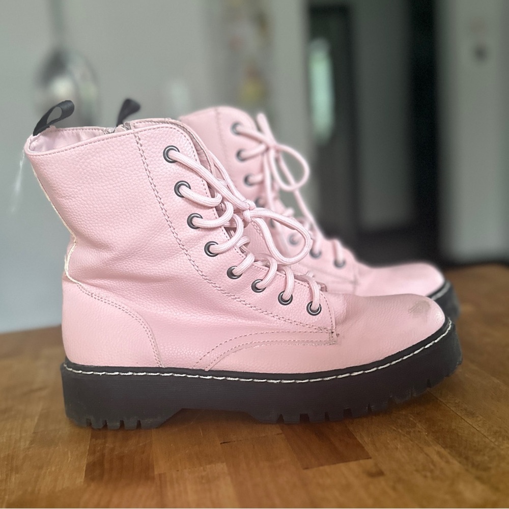 Mix No. 6 Hollin  Light Pink Combat Boot